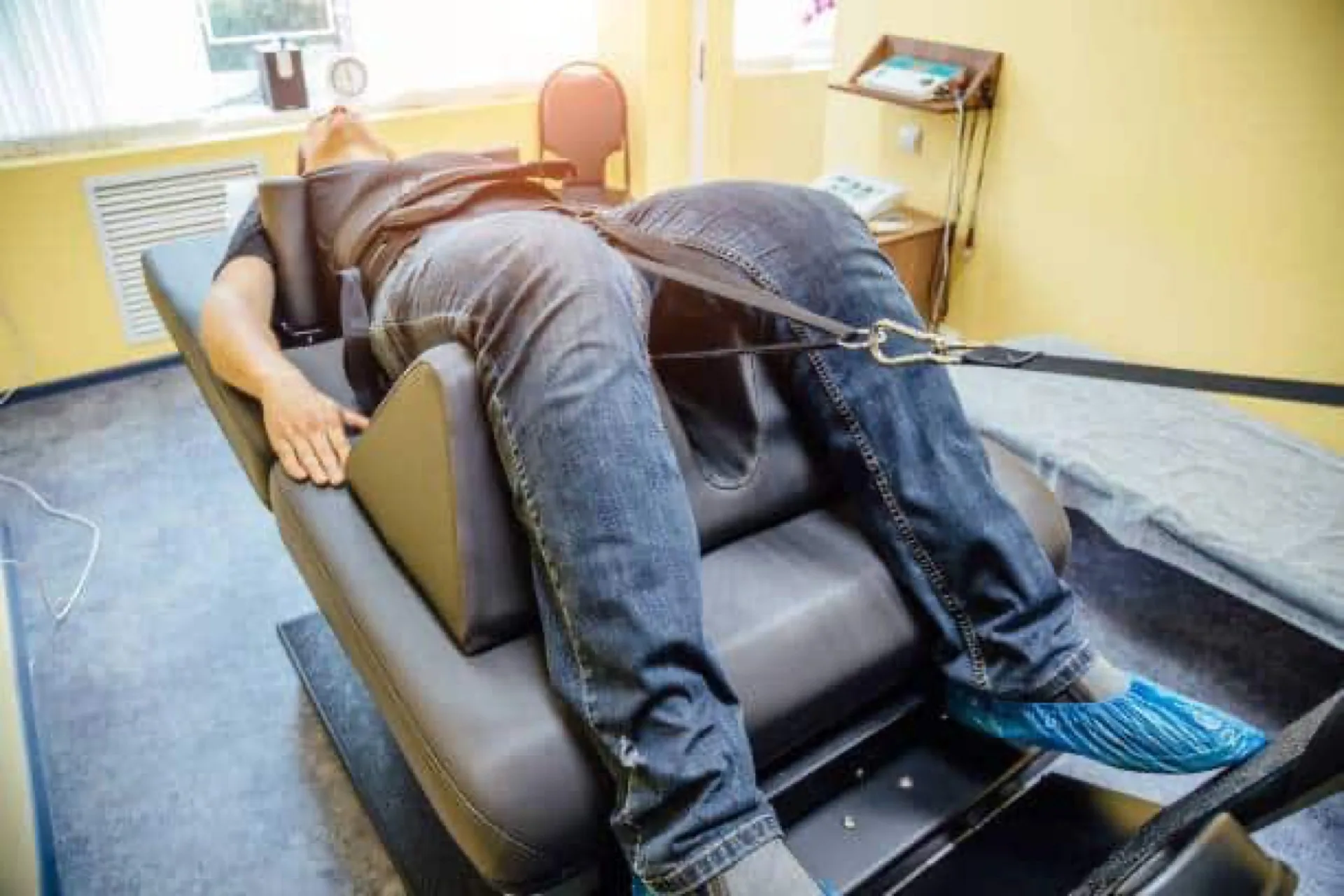 Spinal decompression therapy at Neu Life Chiropractic in Tomball, TX